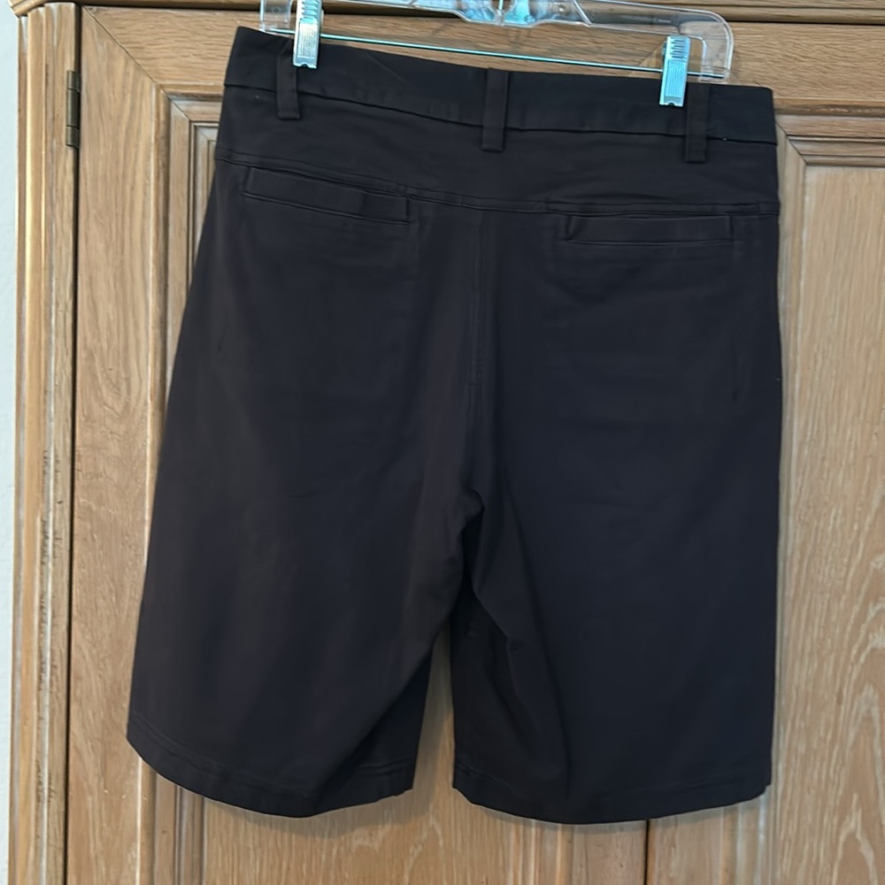 Classic Shorts - Picture 2 of 5
